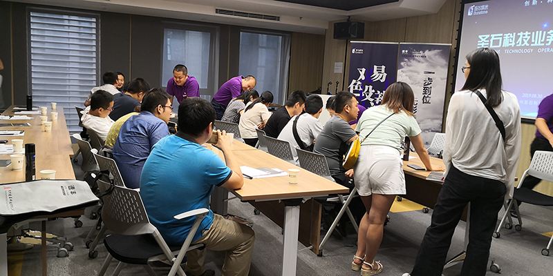 清晰.png 清晰.png